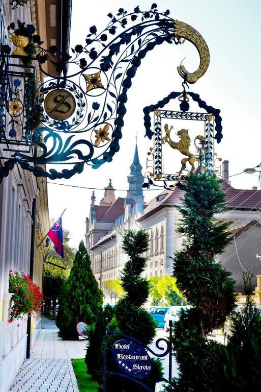 Hotel Slavia Salonta Dış mekan fotoğraf