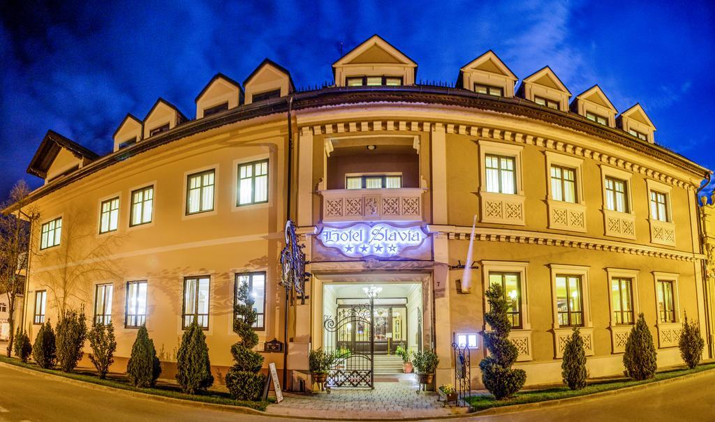 Hotel Slavia Salonta Dış mekan fotoğraf